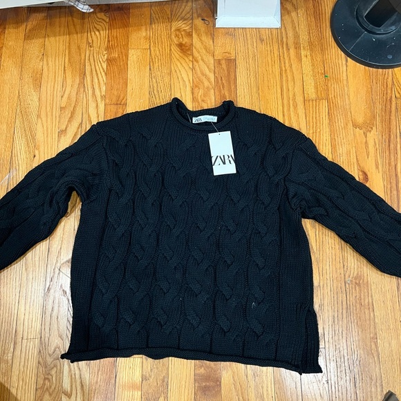 Zara Black Knit Sweater - Picture 2 of 4